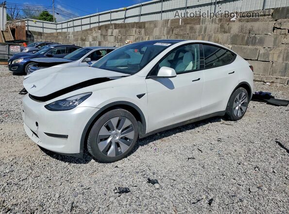 7SAYGDEE4PA095457 2023 TESLA MODEL White Передня ліва чверть