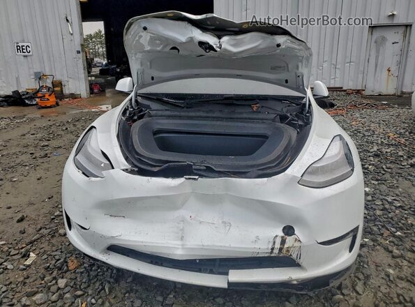 7SAYGDEE4SA355042 2025 TESLA MODEL White Vista frontal