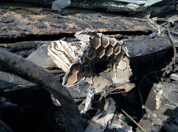 7SAYGDEE4SF254635 2025 TESLA MODEL Угольный Вид щитка приборов