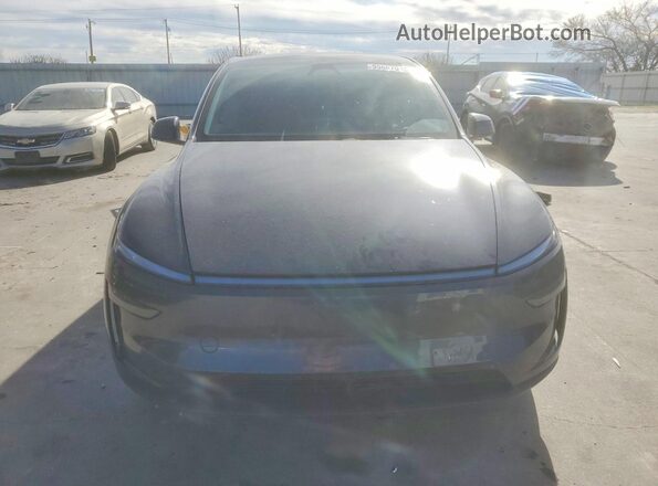 7SAYGDEE4TA580935 2026 TESLA MODEL Gray Widok z przodu
