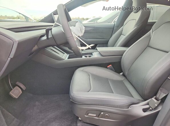 7SAYGDEE4TF573048 2026 TESLA MODEL White Widok wnętrza z przodu
