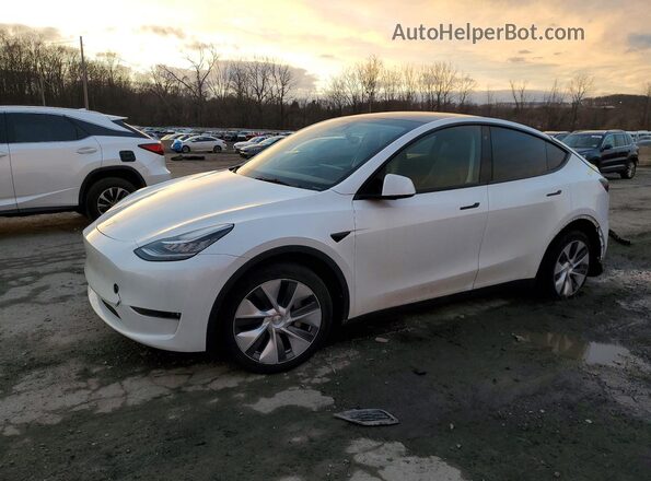 7SAYGDEE5PA110998 2023 TESLA MODEL White Przód lewy