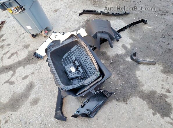 7SAYGDEE5PA110998 2023 TESLA MODEL White Widok naklejki z numerem VIN