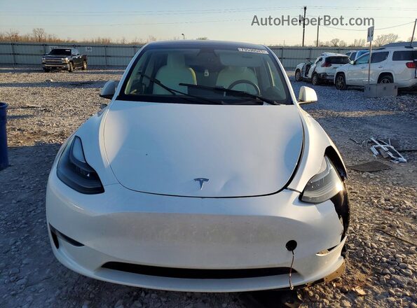7SAYGDEE5PF661242 2023 TESLA MODEL White Widok z przodu