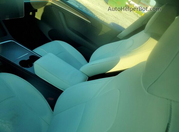 7SAYGDEE5PF661242 2023 TESLA MODEL White Widok deski rozdzielczej