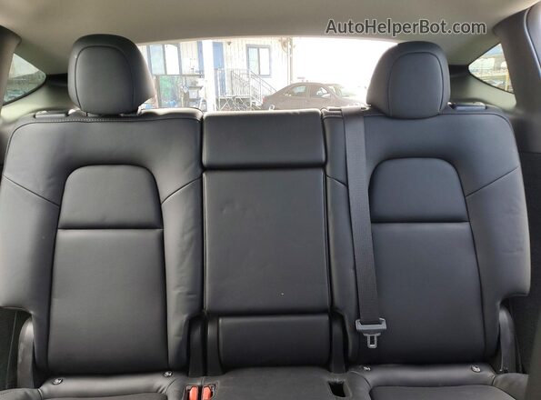 7SAYGDEE5PF945924 2023 TESLA MODEL Gray Vista de los asientos traseros