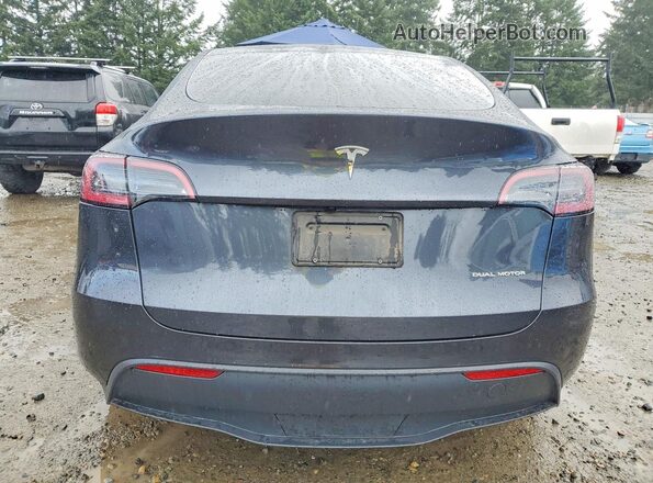 7SAYGDEE5SF302031 2025 TESLA MODEL Черный Вид сзади