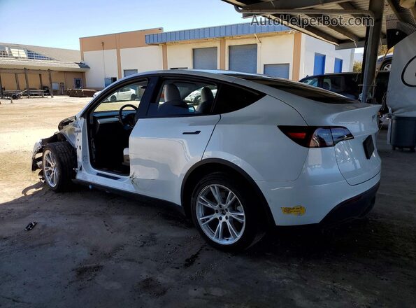 7SAYGDEE6NF368611 2022 TESLA MODEL White Trasero izquierdo