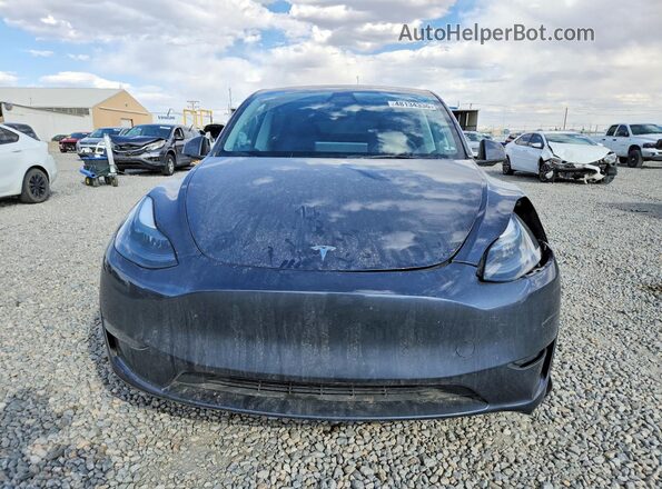 7SAYGDEE6PA201956 2023 TESLA MODEL Gray Widok z przodu