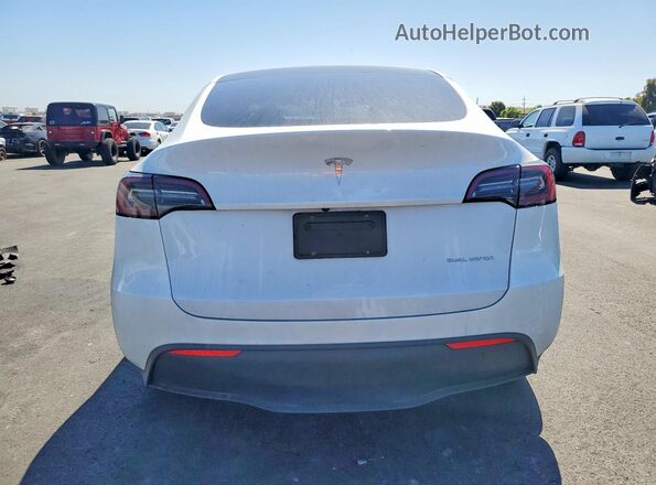 7SAYGDEE6PF745960 2023 TESLA MODEL White Հետևի տեսք