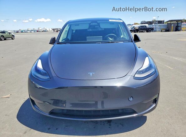 7SAYGDEE6RF041566 2024 TESLA MODEL Gray Front view