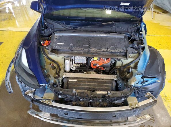 7SAYGDEE6RF988123 2024 TESLA MODEL Синий Вид подкапотного пространства