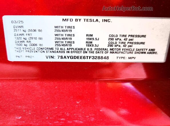 7SAYGDEE6TF328848 2026 TESLA MODEL Red Vista del compartimento del motor
