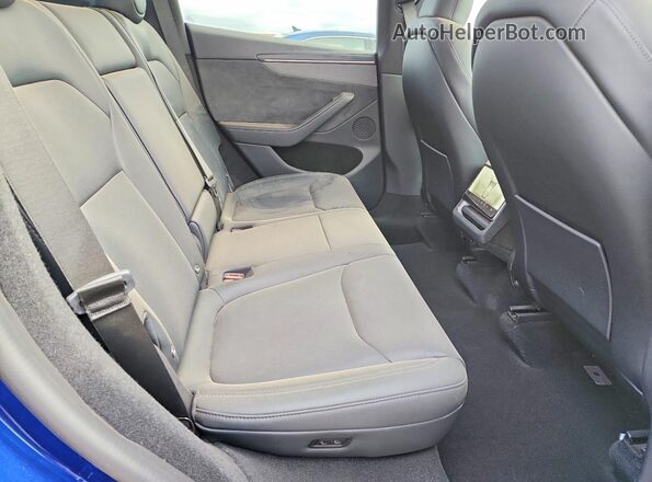 7SAYGDEE6TF603229 2026 TESLA MODEL Blue Вид задніх сидінь