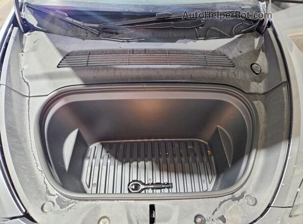 7SAYGDEE7RA290469 2024 TESLA MODEL Gray Вид задньої частини салону