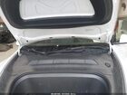 2022 Tesla Model Y Long Range Dual Motor All-wheel Drive White vin: 7SAYGDEE8NF438867
