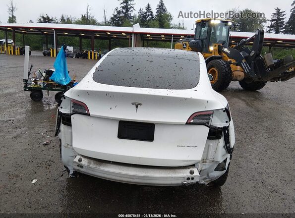 7SAYGDEE8NF568681 2022 TESLA MODEL Y White 