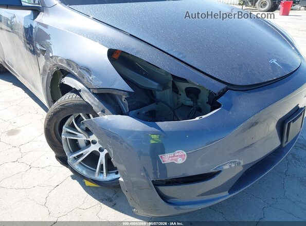 7SAYGDEE8PA034175 2023 TESLA MODEL Y Gray Front view