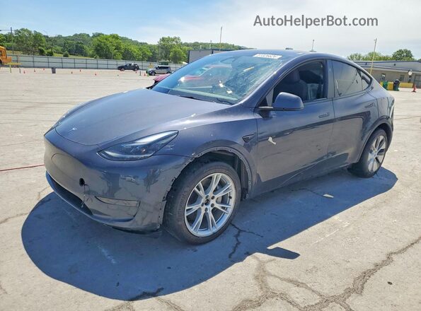 7SAYGDEE8PA202591 2023 TESLA MODEL Gray წინა მარცხენა ხედი სამი მეოთხედიდან