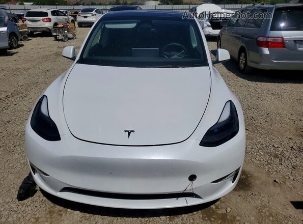 7SAYGDEE8RF185636 2024 TESLA MODEL White Vista frontal