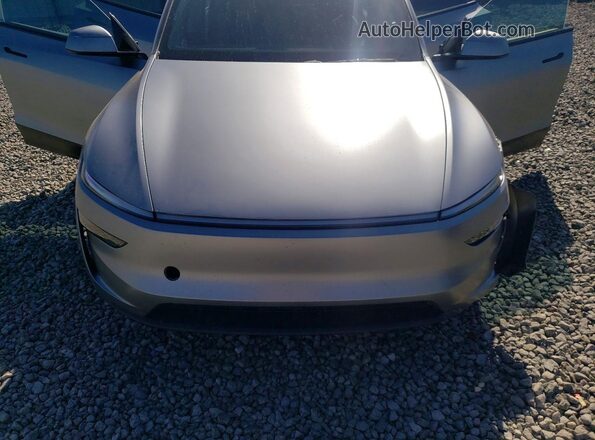 7SAYGDEE8TF461482 2026 TESLA MODEL Silver Вид підкапотного простору