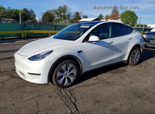 7SAYGDEE9NA010187 2022 TESLA MODEL Белый Передняя левая четверть
