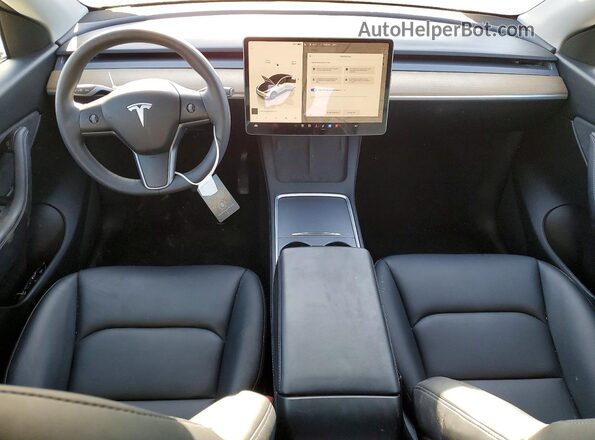 7SAYGDEE9NA010187 2022 TESLA MODEL Белый Вид панели приборов