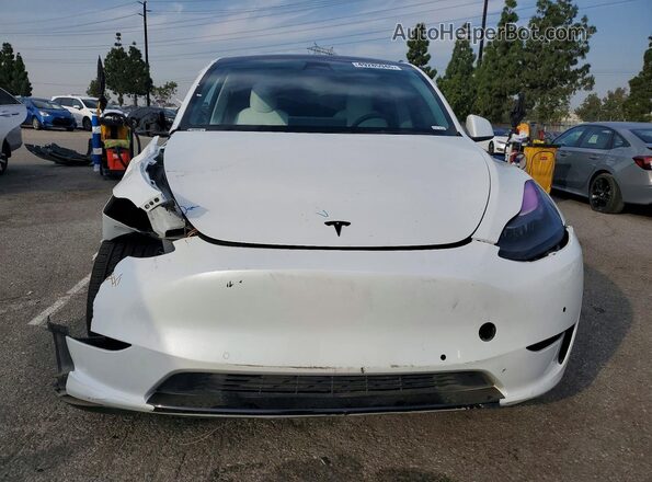 7SAYGDEE9NF558760 2022 TESLA MODEL White Front view