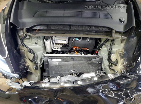 7SAYGDEE9PA166751 2023 TESLA MODEL Black Սալոնի հետևի տեսք
