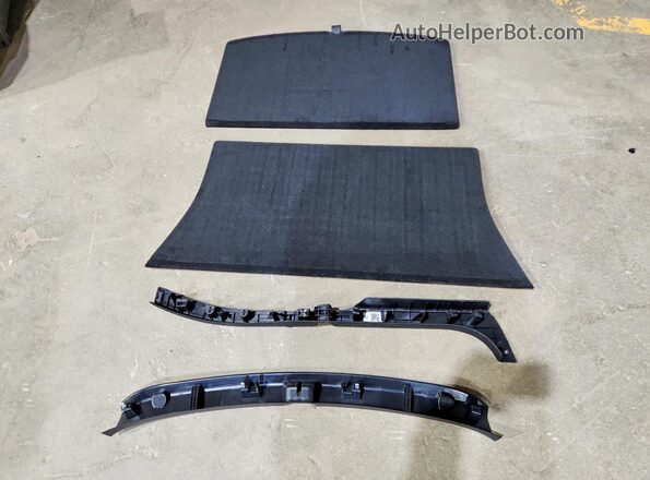 7SAYGDEE9PA187003 2023 TESLA MODEL Black Vista del compartimento del motor