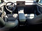 2023 Tesla Model Y Blue vin: 7SAYGDEE9PF748576