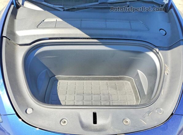7SAYGDEE9PF748576 2023 TESLA MODEL Blue Rear interior view