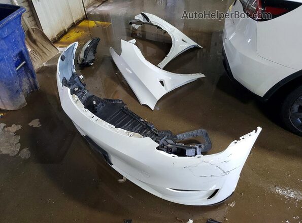 7SAYGDEE9PF807979 2023 TESLA MODEL White Widok komory silnika