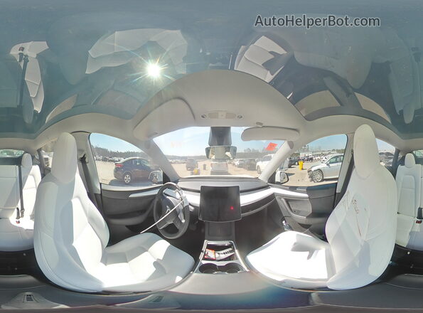 7SAYGDEE9RA220049 2024 TESLA MODEL White 