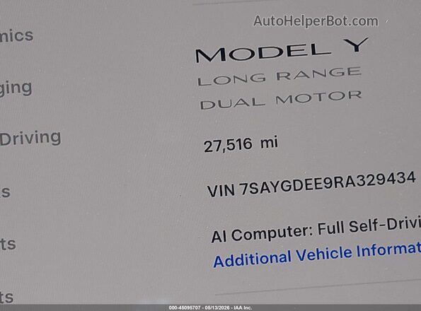 7SAYGDEE9RA329434 2024 TESLA MODEL Y Gray 