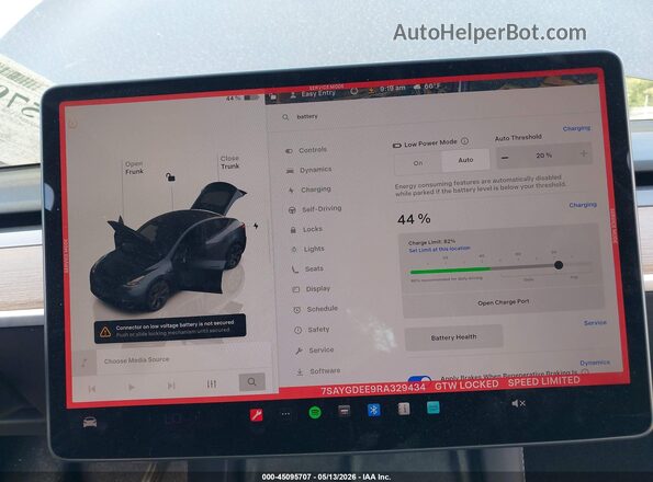 7SAYGDEE9RA329434 2024 TESLA MODEL Y Gray 