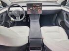 2025 Tesla Model Y Белый vin: 7SAYGDEE9SF223011