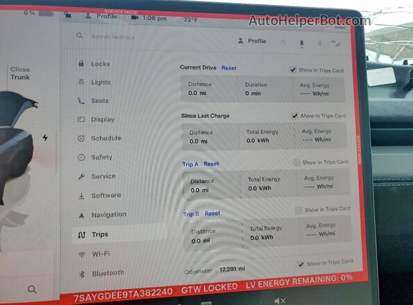 7SAYGDEE9TA382240 2026 TESLA MODEL Gray Widok zestawu wskaźników