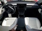 2026 Tesla Model Y Красный vin: 7SAYGDEE9TA493130