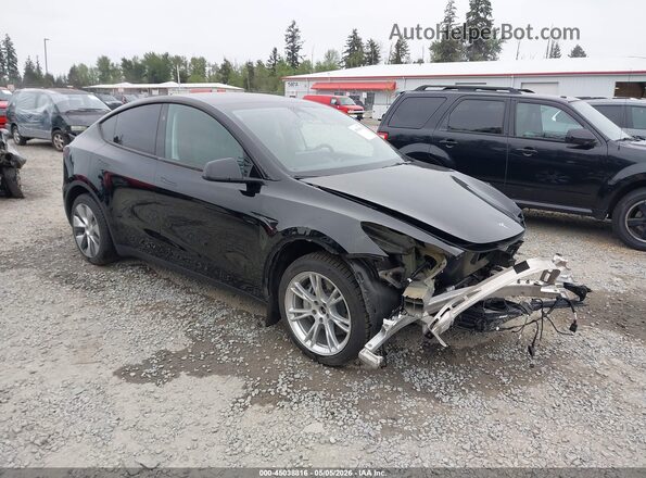 7SAYGDEEXPF967840 2023 TESLA MODEL Y Черный Передняя правая четверть