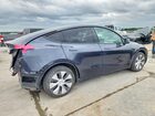 2024 Tesla Model Y Gray vin: 7SAYGDEEXRA246269