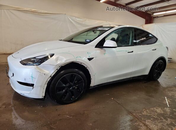 7SAYGDEEXRA307412 2024 TESLA MODEL Белый Передняя левая четверть