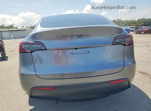 7SAYGDEEXRA320838 2024 TESLA MODEL Gray Widok z tyłu