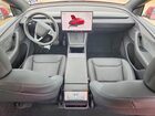 2026 Tesla Model Y Red vin: 7SAYGDEEXTA633721