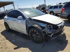 2022 Tesla Model Y White vin: 7SAYGDEF0NF397305