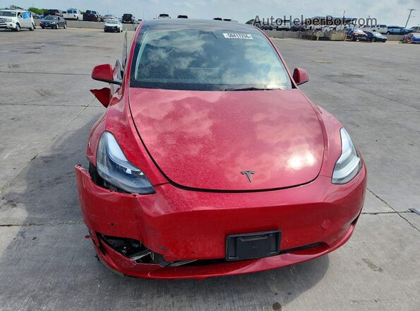 7SAYGDEF0NF494472 2022 TESLA MODEL Red Widok z przodu