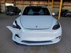 2022 Tesla Model Y White vin: 7SAYGDEF1NF494450