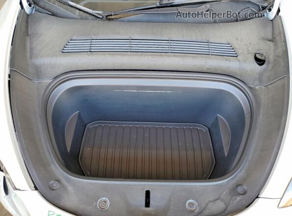 7SAYGDEF1NF494450 2022 TESLA MODEL White Rear interior view