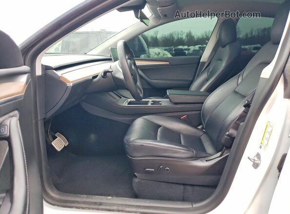 7SAYGDEF1PF596740 2023 TESLA MODEL White Front interior view