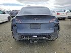 2022 Tesla Model Y Gray vin: 7SAYGDEF2NF404092